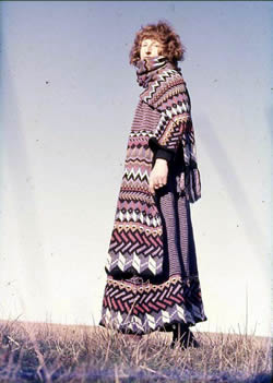 Sasha Kagan wearing her Optical Silver design, 1974